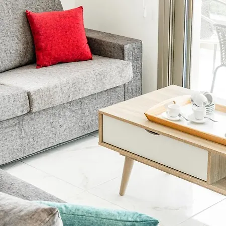 Apartmán Adolina By Ezoria Paphos